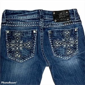 Miss Me Skinny Jeans Embroidered pockets sz 26